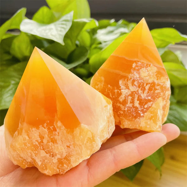 1Pcs Natural Rough Stone Raw Polished Crystal Point Wand Tower Yellow Frozen Calcite Minerals For Home Decor Meditation Chakra