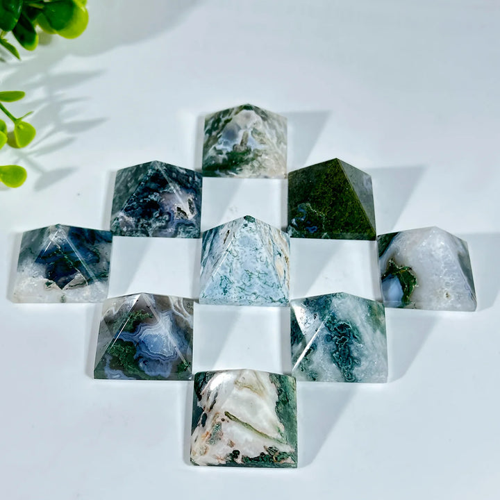 Natural Moss Agate Pyramid Reduce Stress Chakra Healing