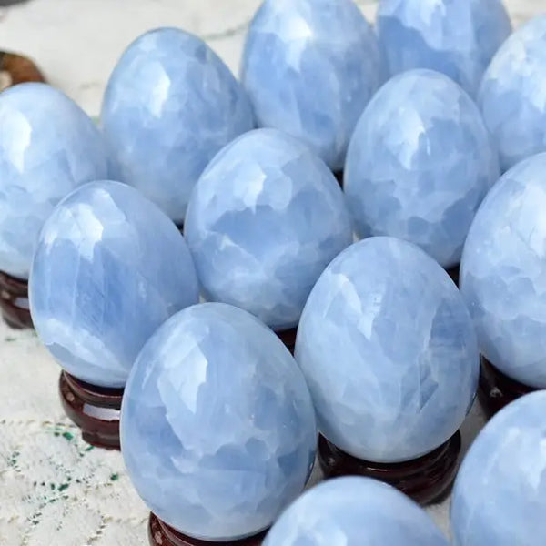 250-300G Natural Sky Blue Calcite Quartz Crystal Egg