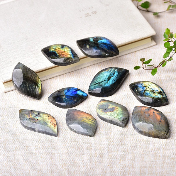 Natural Labradorite Leaf Shape Blue Purple Yellow Mineral Ornaments