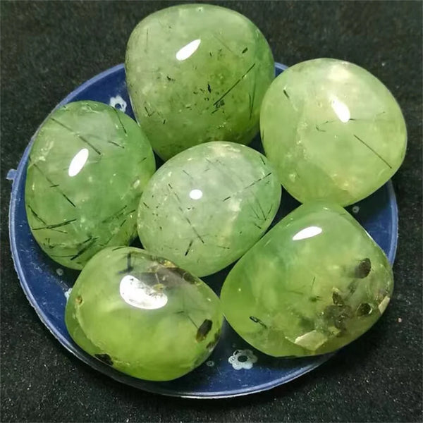 Natural Prehnite Green Grape Quartz Crystal Gravel Stone