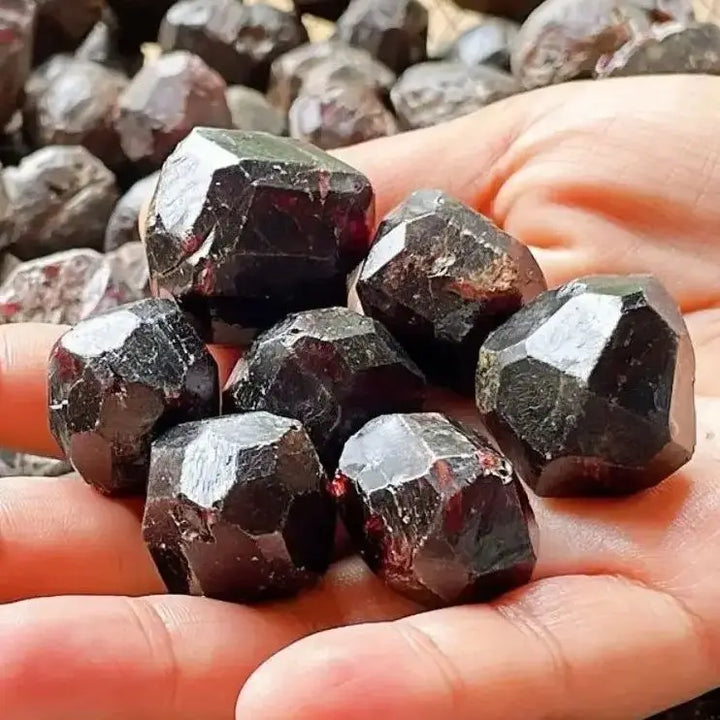 Natural Red Garnet Crystal Rough Stone Original Gemstone