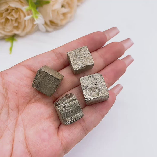 15-18mm pyrite cube